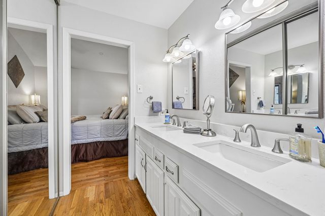 777 Custer Road 9-4, Richardson, TX 75080