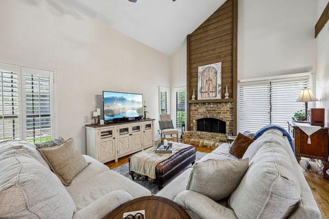 777 Custer Road 9-4, Richardson, TX 75080