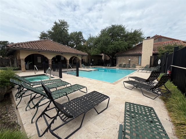 777 Custer Road 9-4, Richardson, TX 75080