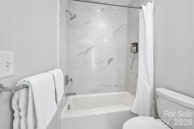 1 Bauhaus Court, Asheville, NC 28801