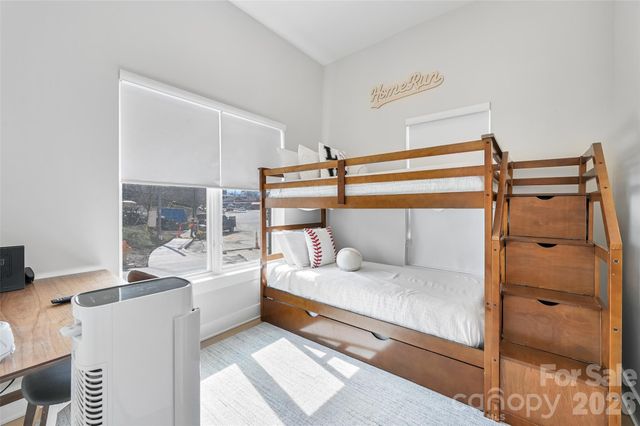 1 Bauhaus Court, Asheville, NC 28801