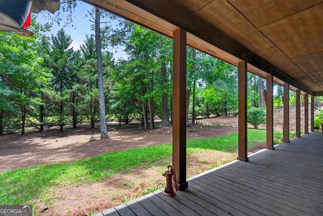 1369 Mobley Bridge Road, Hogansville, GA 30230