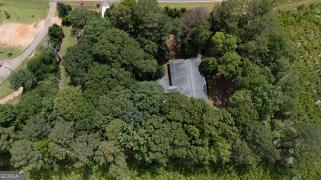 1369 Mobley Bridge Road, Hogansville, GA 30230