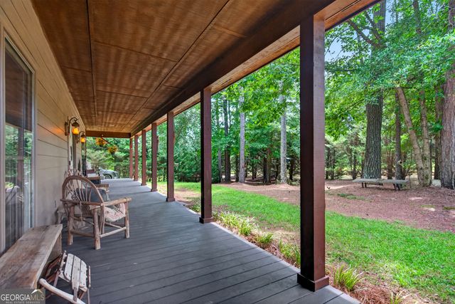 1369 Mobley Bridge Road, Hogansville, GA 30230