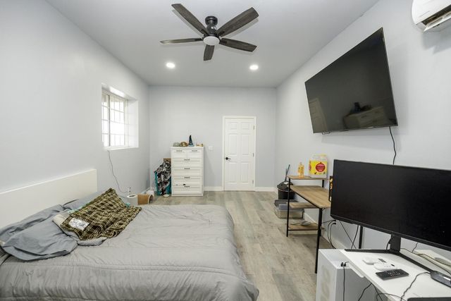 10606 Pioneer Ave, Oakdale, CA 95361