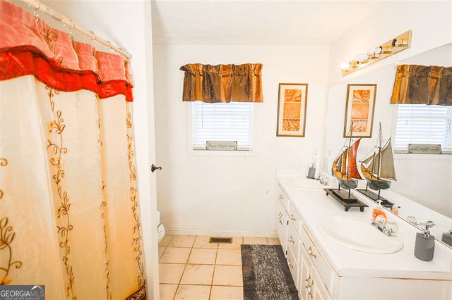 760 Breedlove Road, Ball Ground, GA 30107