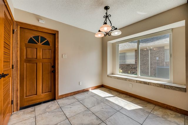 1307 E Branch Hollow Drive, Carrollton, TX 75007