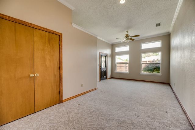 1307 E Branch Hollow Drive, Carrollton, TX 75007