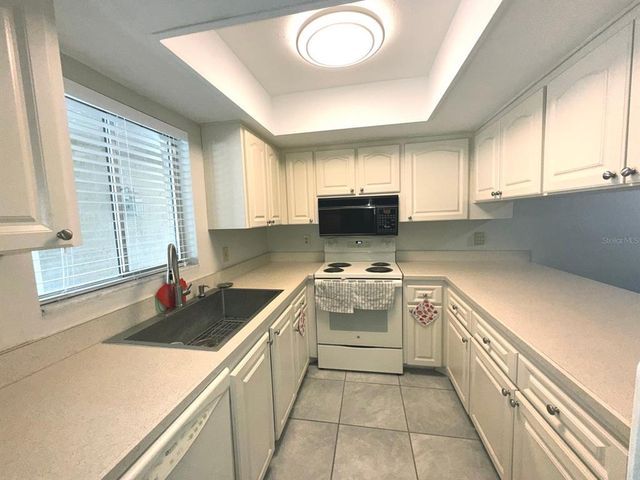 215 VALENCIA BOULEVARD 105, Belleair Bluffs, FL 33770