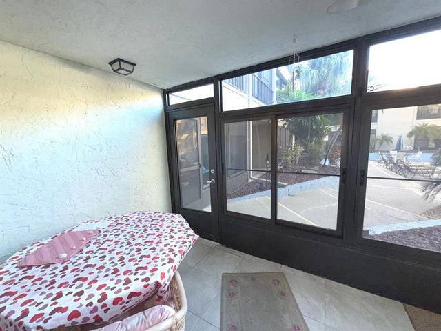 215 VALENCIA BOULEVARD 105, Belleair Bluffs, FL 33770