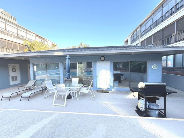215 VALENCIA BOULEVARD 105, Belleair Bluffs, FL 33770
