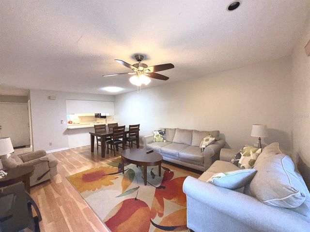 215 VALENCIA BOULEVARD 105, Belleair Bluffs, FL 33770