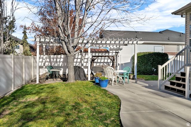 587 N 2625 W, West Point, UT 84015