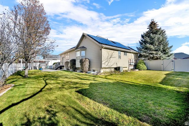 587 N 2625 W, West Point, UT 84015