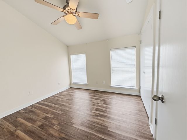 4402 Holland Avenue 202, Dallas, TX 75219