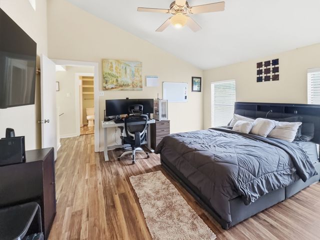 4402 Holland Avenue 202, Dallas, TX 75219