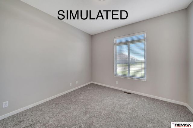 815 Regiment Road, Lincoln, NE 68527