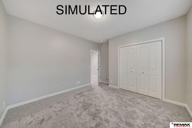 815 Regiment Road, Lincoln, NE 68527