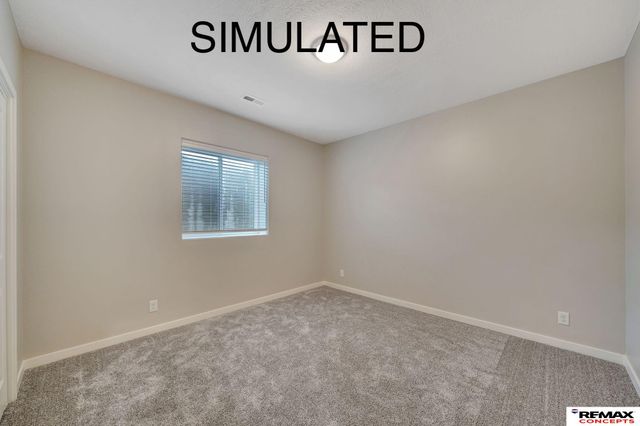 815 Regiment Road, Lincoln, NE 68527