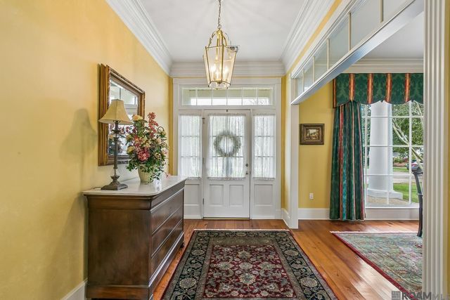 756 Myrtle View Dr, Baton Rouge, LA 70810