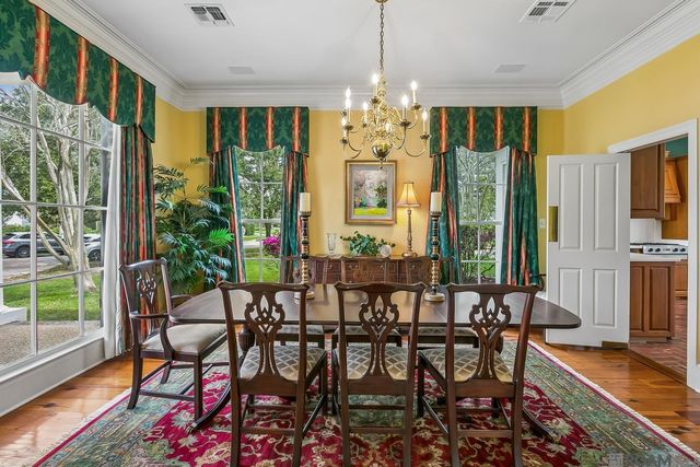 756 Myrtle View Dr, Baton Rouge, LA 70810