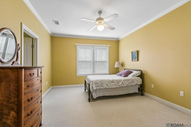 756 Myrtle View Dr, Baton Rouge, LA 70810