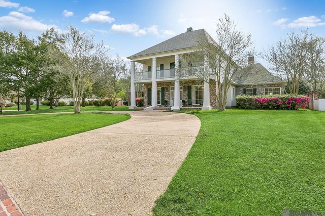 756 Myrtle View Dr, Baton Rouge, LA 70810