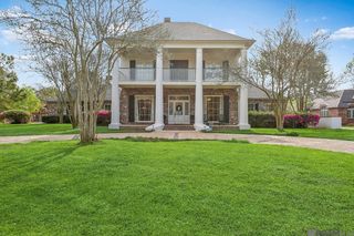 756 Myrtle View Dr, Baton Rouge, LA 70810