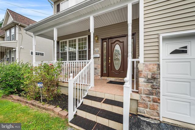 2541 HARDING AVE, Broomall, PA 19008