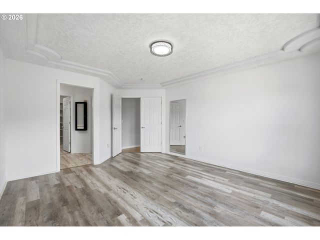 328 Sw 38TH Loop, Gresham, OR 97080