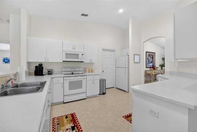 6032 SW 103RD LOOP, Ocala, FL 34476