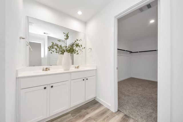 2934 Concord Village Way, Houston, TX 77051