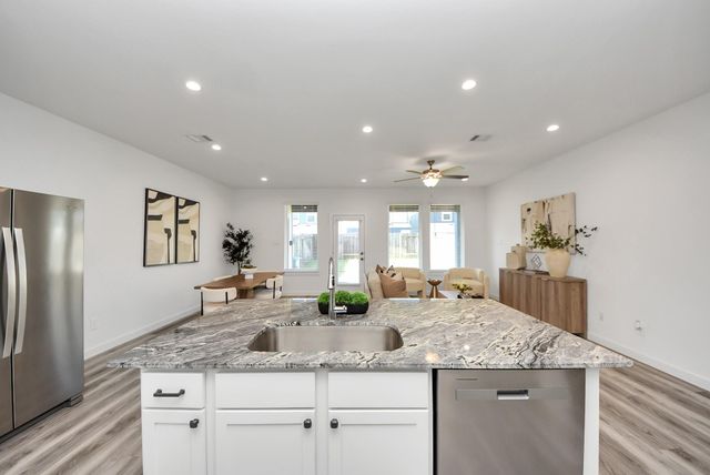 2934 Concord Village Way, Houston, TX 77051