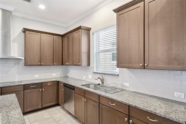 16748 ABBEY HILL COURT, Clermont, FL 34711