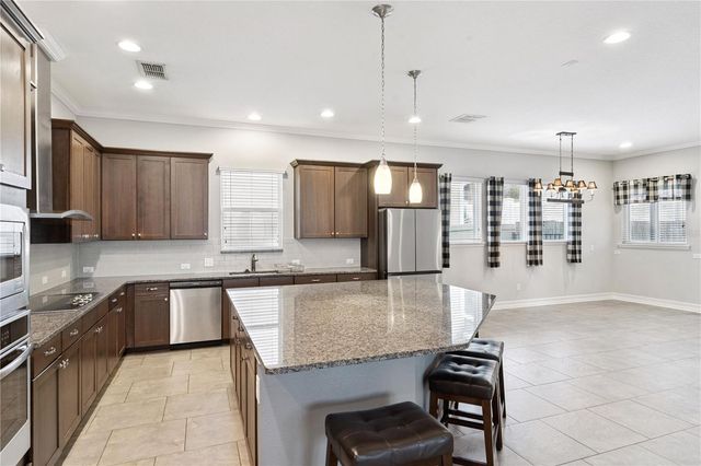 16748 ABBEY HILL COURT, Clermont, FL 34711