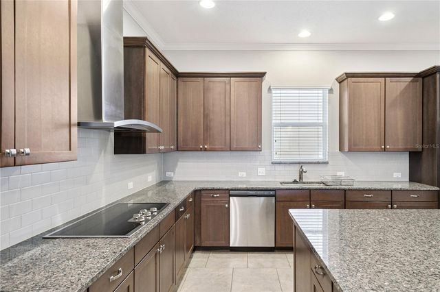 16748 ABBEY HILL COURT, Clermont, FL 34711