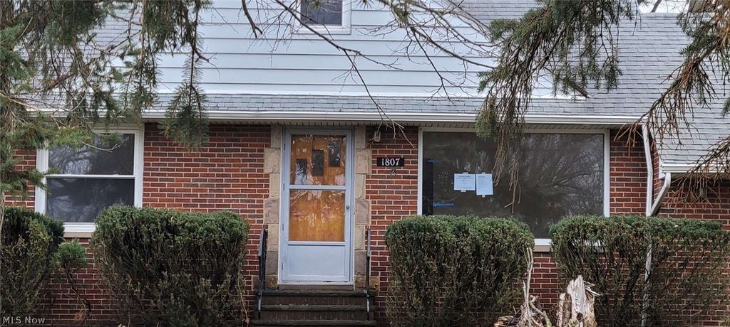 1807 Skyline Drive, Cleveland, OH 44143