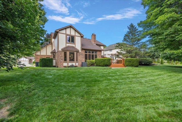 14978 Cadillac Drive, Shelby Twp, MI 48315