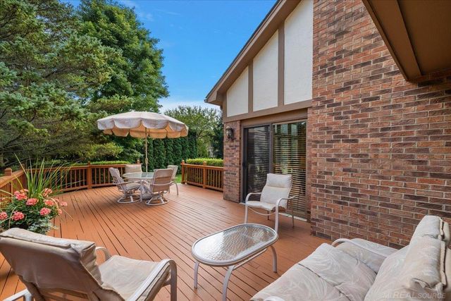14978 Cadillac Drive, Shelby Twp, MI 48315