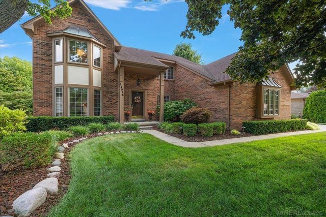 14978 Cadillac Drive, Shelby Twp, MI 48315