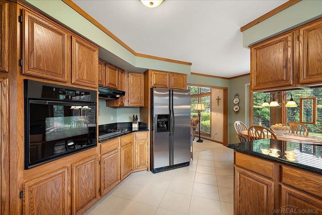 14978 Cadillac Drive, Shelby Twp, MI 48315