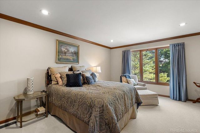 14978 Cadillac Drive, Shelby Twp, MI 48315