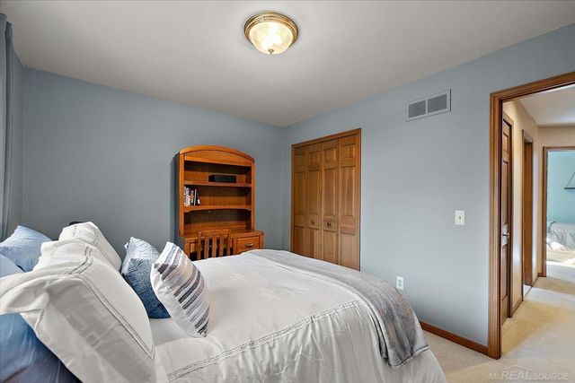 14978 Cadillac Drive, Shelby Twp, MI 48315