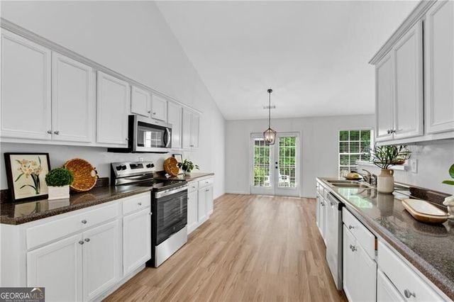 348 Carrington Drive, Athens, GA 30605