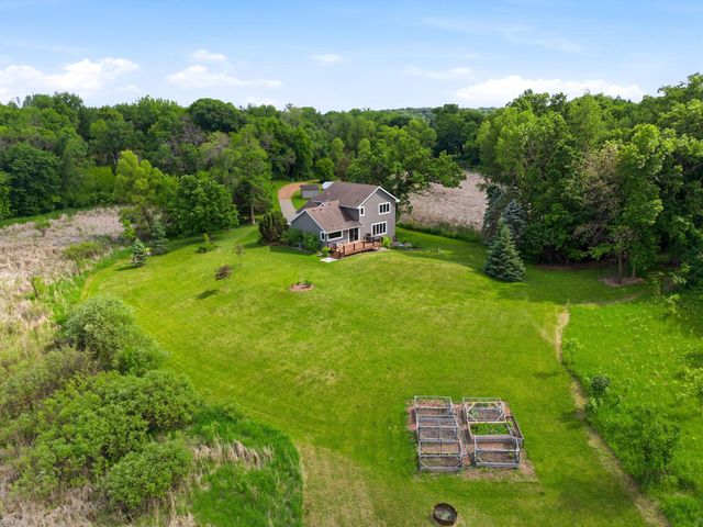 7420 Farmhill Drive, Mound, MN 55364