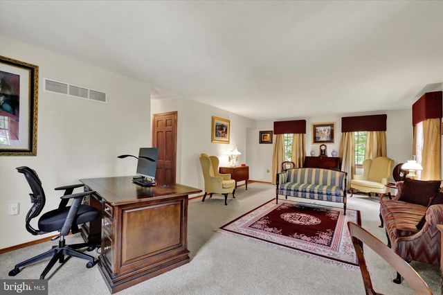 536 GRINGS HILL RD, Reading, PA 19608