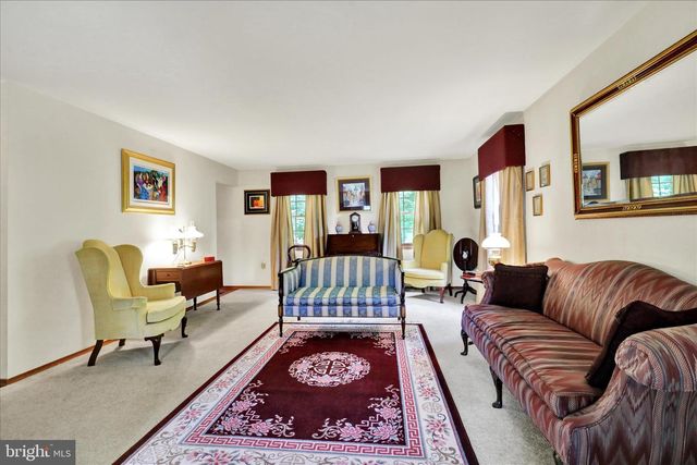 536 GRINGS HILL RD, Reading, PA 19608