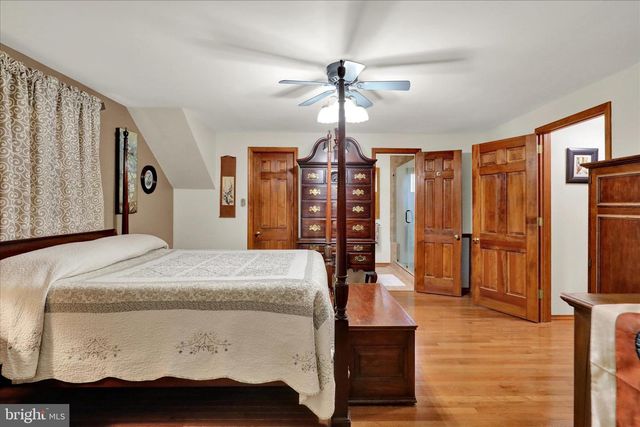 536 GRINGS HILL RD, Reading, PA 19608