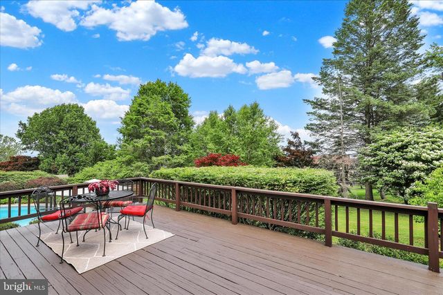 536 GRINGS HILL RD, Reading, PA 19608