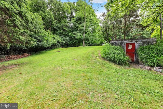 536 GRINGS HILL RD, Reading, PA 19608
